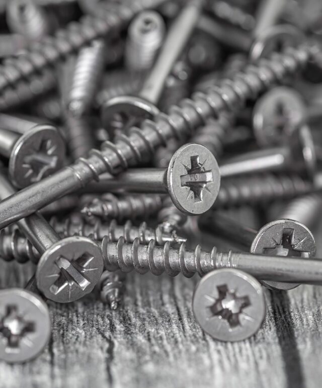 stainless-steel-screws-4607197_1280